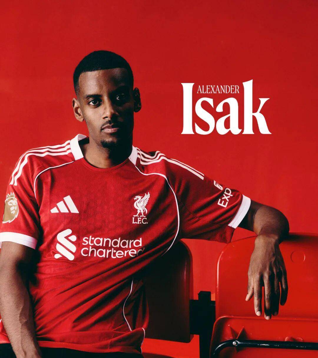 小基耶萨落选！利物浦欧冠名单引争议，17岁新星入围藏玄机